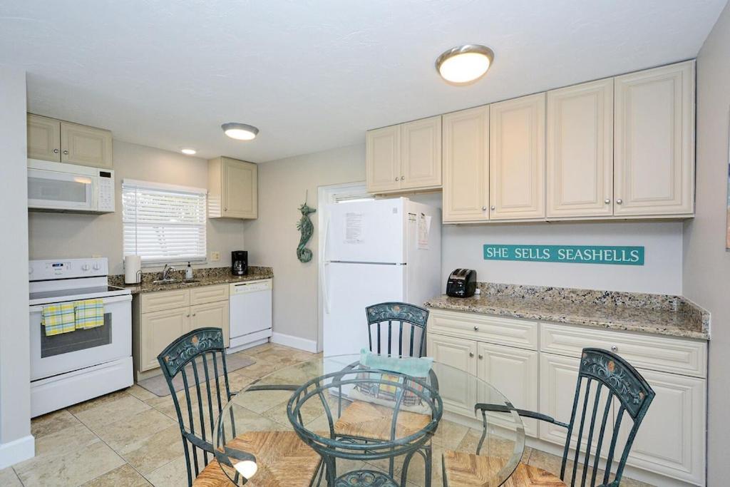 Canal 309 - Right In Siesta Key Village! מראה חיצוני תמונה